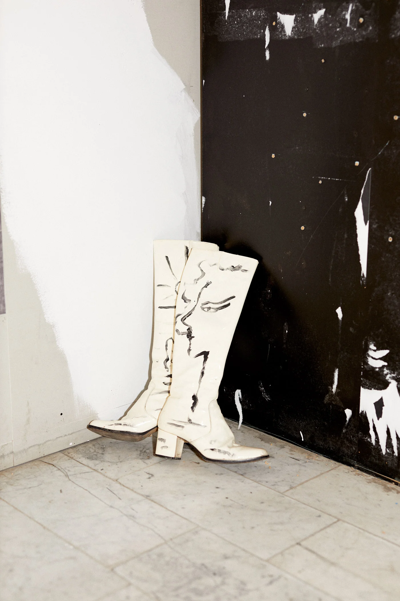 Enter a Surface, installation view
